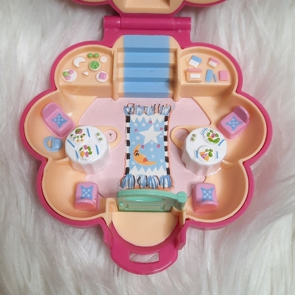 Vintage Bluebird Polly Pocket Mr Frys Restaurant Compact 1990 - Picture 3 of 7